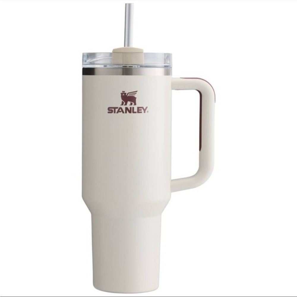 NWT Stanley 🤎 Magnolia Hearth & Hand 40oz Tumbler Macadamia Tan Limited Edition